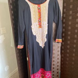 Pakistani Kurti